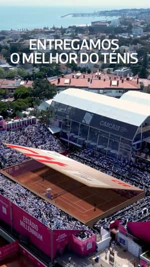 Box Flips Open Reveals Tennis Court in a fake-out-of-home ad of CTT