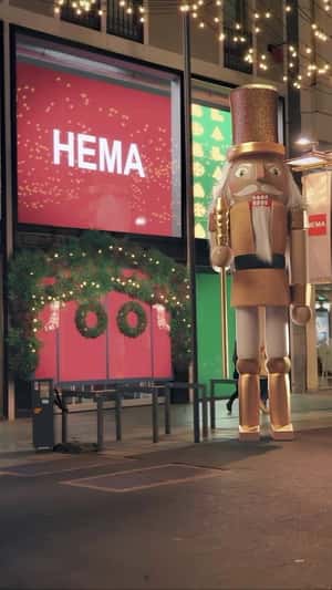 Golden Nutcracker Marching in a fake-out-of-home ad of HEMA