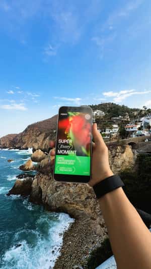 Smartphone Capture Images as it Flips in a fake-out-of-home ad of Oppo