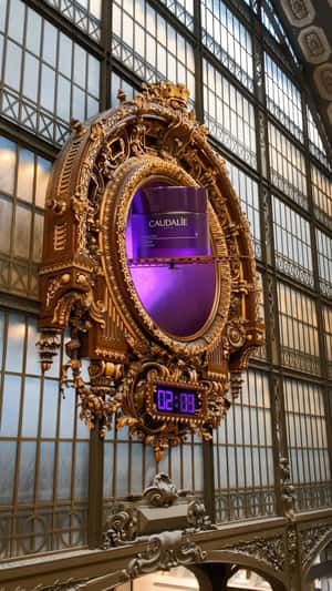 Golden Clock Unveils Cream in a fake-out-of-home ad of Caudalie