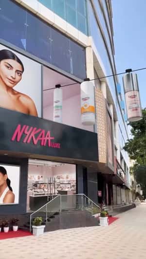 Facial Products Glide on Cable Line in a fake-out-of-home ad of Nykaa