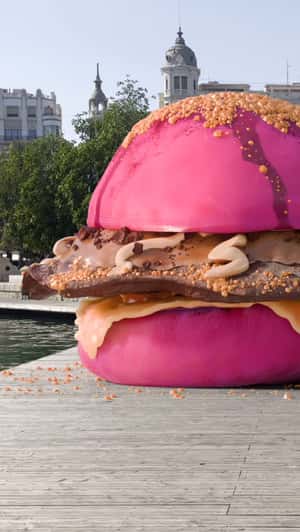 Boardwalk Opens Releasing a Burger in a fake-out-of-home ad of Jisma Burger
