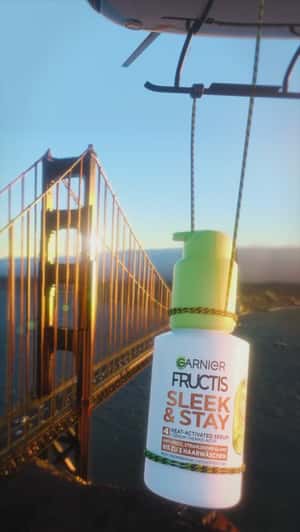 Serum Repairs Golden Gate Bridge in a fake-out-of-home ad of Garnier