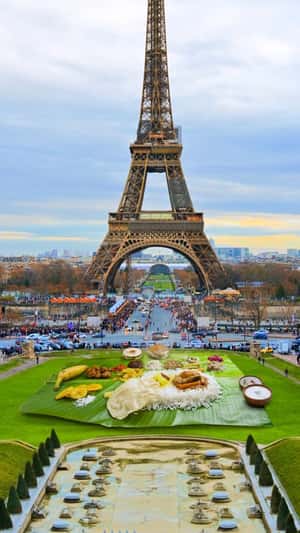 Buffet on Banana Leaf in a fake-out-of-home ad of Kerala Tourism