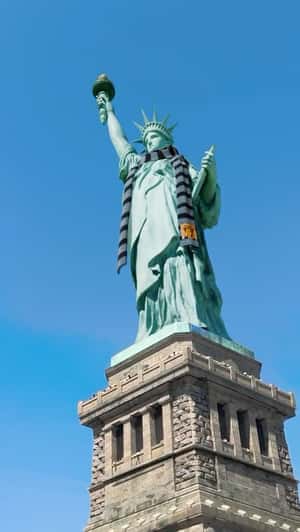 Statue of Liberty Wears Scarf in a fake-out-of-home ad of Minions