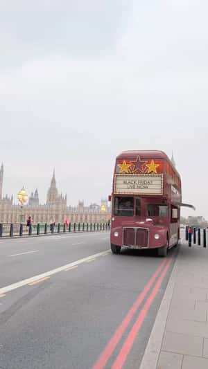 Double-Decker Bus Retail in London in a fake-out-of-home ad of Sonderstories