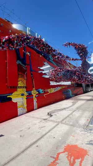 Laptop Edits Street Art Comes to Life in fake-out-of-home ad of Lenovo