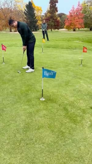 Animated Golf Balls Form “2025” in a fake-out-of-home ad of FFGolf