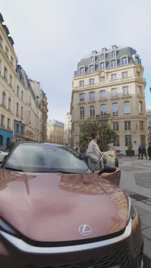 Flying Handbags in Paris in a fake-out-of-home ad of Lexus