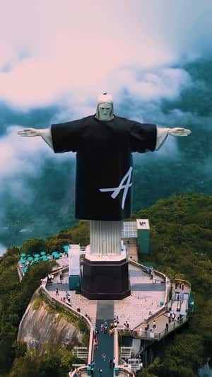 Giant Black T-Shirt on Christ the Redeemer in a fake-out-of-home ad of Approve