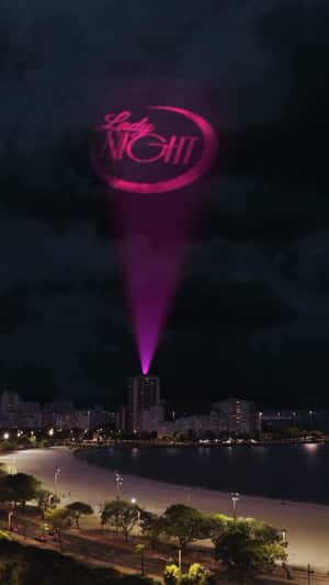 Lady Night Laser Show in a fake-out-of-home ad of Multishow
