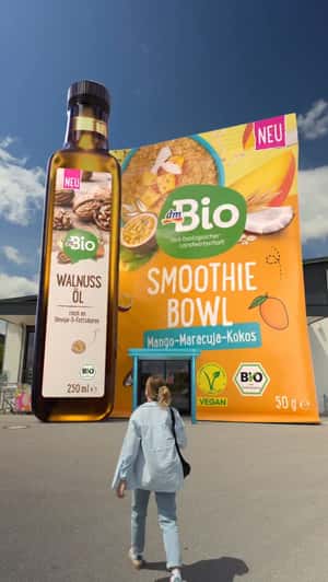 Giant Smoothie Bowl and Walnut Oil Installation in a fake-out-of-home ad of DM