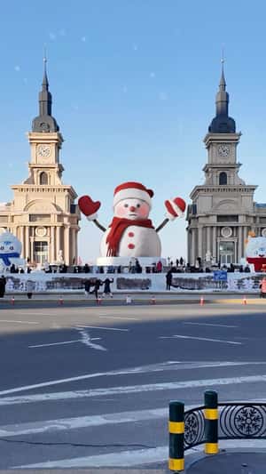 Harbin Giant Snowman Applies Cream in a fake-out-of-home ad of Kiehl's