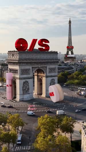 Giant Products at Arc de Triomphe in a fake-out-of-home ad of ONE/SIZE 