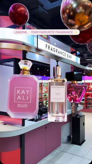 Fragrance Bar Unveils Huge Perfumes in a fake-out-of-home ad of Boots