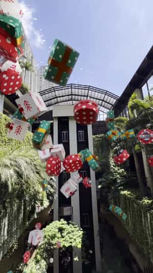 Flying Reindeer Sleigh Ride in a fake-out-of-home ad of Shopping Cidade Jardim