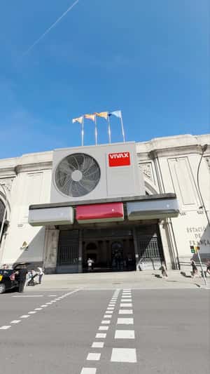 Giant AC Unit on Estació de França Facade in a fake-out-of-home ad of Vivax 