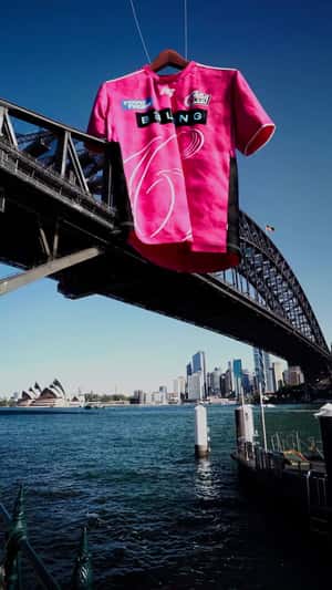 Giant Jerseys Across Australia in a fake-out-of-home ad of  KFC BBL 