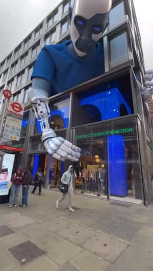 Giant Zlu Puts Humanoid in Store in a fake-out-of-home ad of Sisley