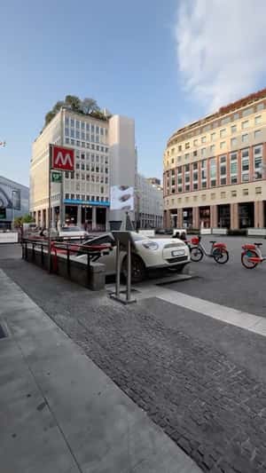 Cars Exit Subway in Milan in a fake-out-of-home ad of MINI