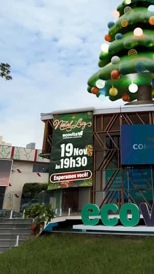 Giant Christmas Tree Lands on Roof in a fake-out-of-home ad of Ecovita Construtora