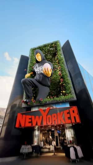 Mannequin Holding Easter Egg in fake-out-of-home ad of NewYorker