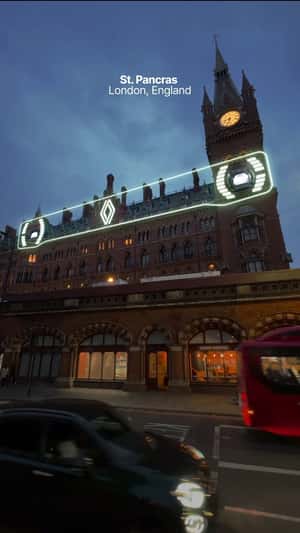 Hologram Bumper and Headlight on Buildings in fake-out-of-home ad of Renault