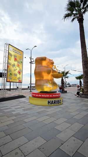 Gummy Bear Turned Orange in fake-out-of-home ad of Haribo
