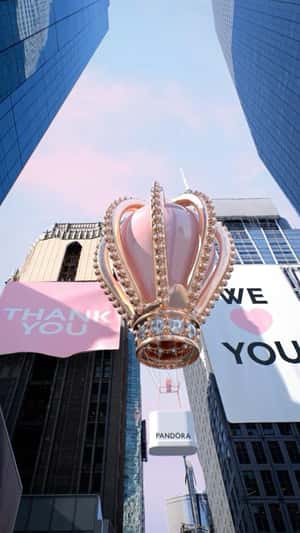 Crown Hot Air Balloons in fake-out-of-home ad of Pandora