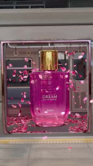 Perfume and Pink Petals in fake-out-of-home ad of Esika