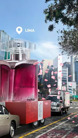 Perfume Installation Spotted in Multi-cities in fake-out-of-home ad of Esika