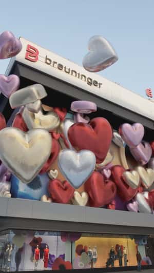 Colorful Hearts Float in fake-out-of-home ad of Breuninger