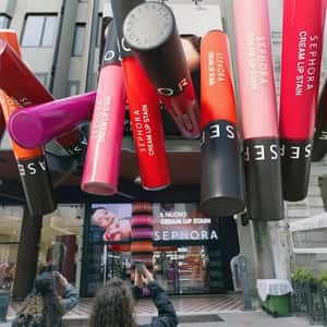 Lip Stain Emerges in Various Shade in a fake-out-of-home ad of Sephora