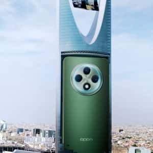 Smartphone is Revealed as Tower Rotates in a fake-out-of-home ad of OPPO