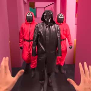 Player Takes Squid Games Challenge in a fake-out-of-home ad of Netflix