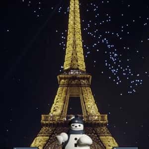 Mascot Display at Eiffel Tower in a fake-out-of-home ad of Baume & Mercier