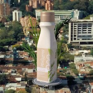 Pink Cloth Uncovers Hair Conditioner in a fake-out-of-home ad of Milagros