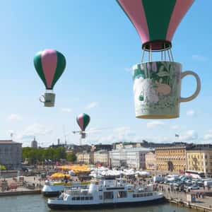 Hot Air Balloon Made of Mugs in a fake-out-of-home ad of Moomin Arabia