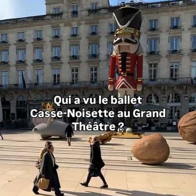 Nutcracker Displays at Theater in a fake-out-of-home ad of Quoifaireabordeaux