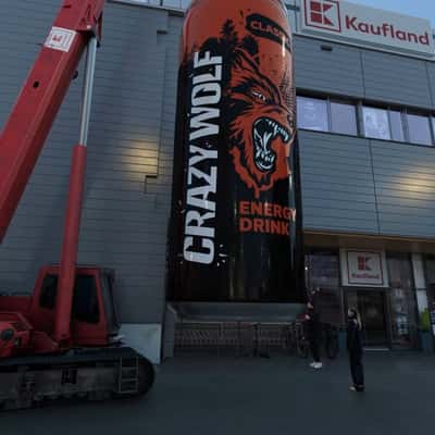 Energy Drink in Can Releases Electricity in a fake-out-of-home ad of Kaufland