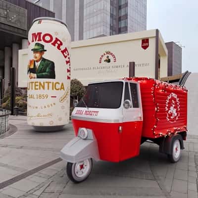 Beer in Can Emerges from 3D Screen in a fake-out-of-home ad of Birra Moretti