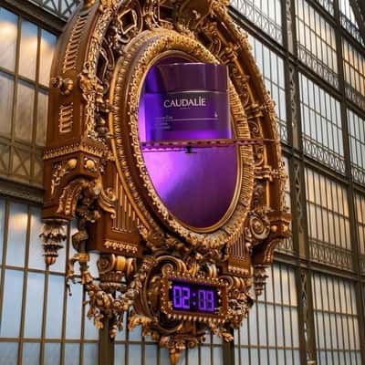 Golden Clock Unveils Cream in a fake-out-of-home ad of Caudalie