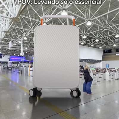 Massive Suitcase at the Airport in fake-out-of-home ad of Bagaggio
