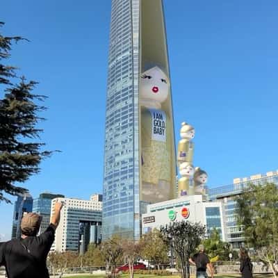 Tower Unveils Perfume Bottle in a fake-out-of-home ad of Benetton Perfumes