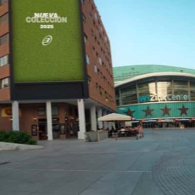 Tennis Balls Fall from Digital Screen in a fake-out-of-home ad of Bullpadel
