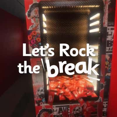Chocolate Spills Out from Vending Machine in a fake-out-of-home ad of KitKat