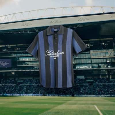 Jersey Unfurls at Stadium in a fake-out-of-home ad of Le Deux