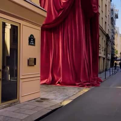 Red Cloth Reveals Perfume Boutique in a fake-out-of-home ad of Kilian Paris