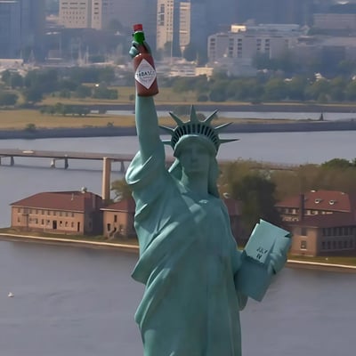 CGI Video Tabasco Hot Sauce Lifted by Statue of Liberty