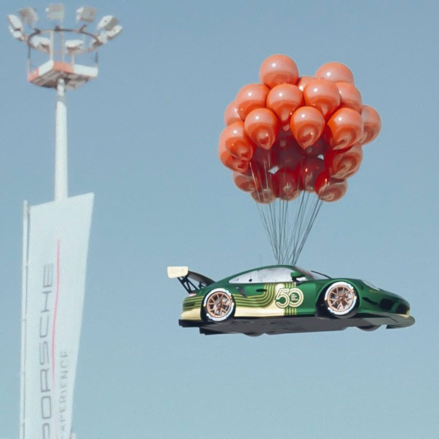 Porsche Balloon Car Landing